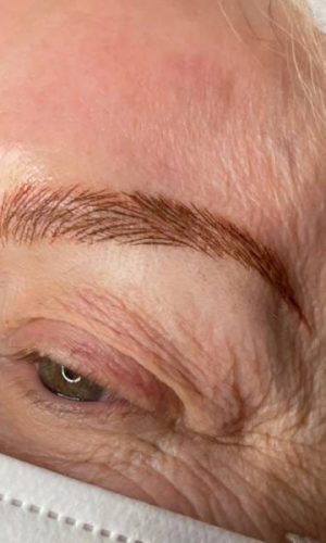 Healed microblading results with no fading or orange tint