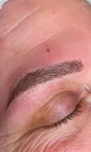 Microblading in Reading for overplucked and thinning brows