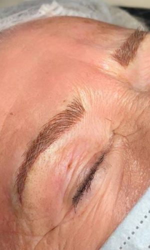 microblading specialist in reading for thinning eyebrows